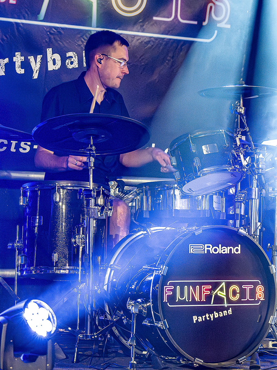 Max von FUNFACTS